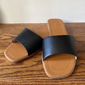 Black Slide Sandals Sizes 7, 7.5 New in Box